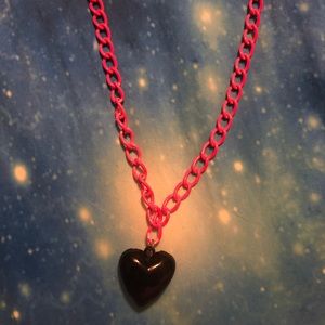 Hot Topic Pink Chunky Chain Black Heart Necklace